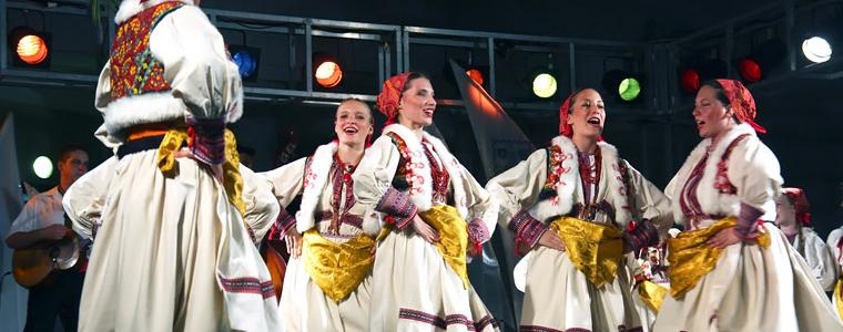 Na Rivi od klapa do Molestersa