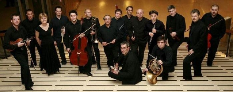 Cantus ansambl otvorio pitanje