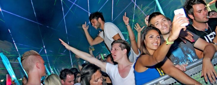 Besplatno na Discotheque