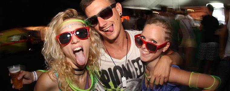 Ultra spektakl u albumu