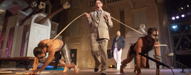 Kičasti Povratak mornara