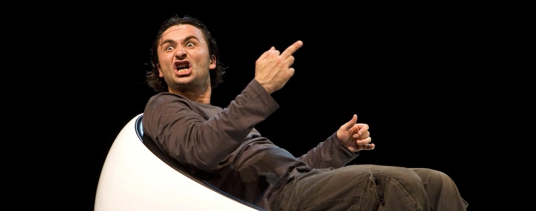 Tata nastavlja Kazalište u Lori