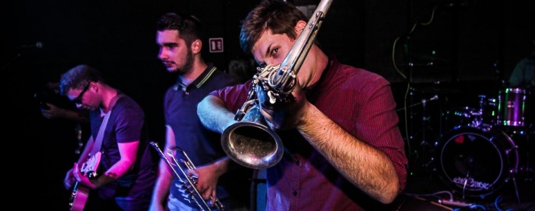 Justinsi: Glazba je više poruka