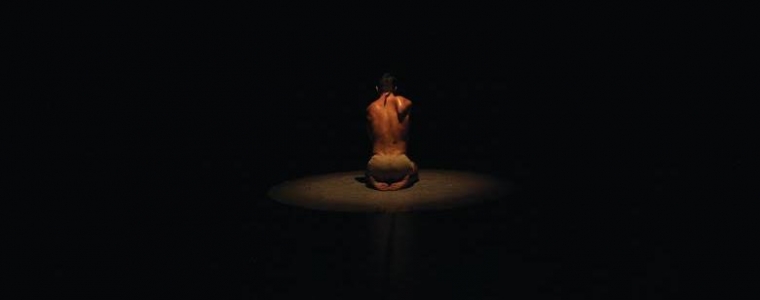 Performans split među 100