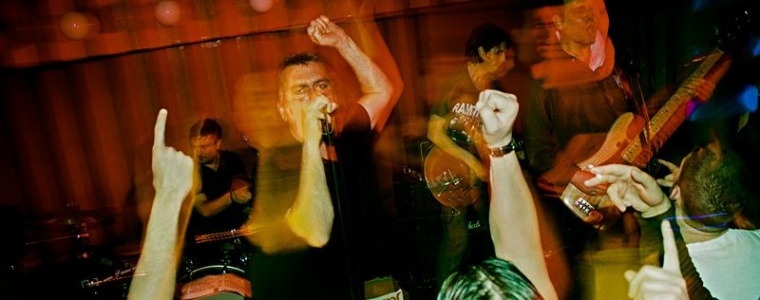 Rock mašina razvalila Quasimodo