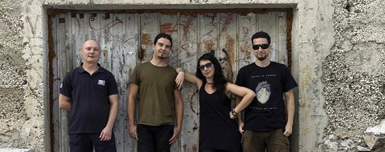 Scena postoji, ali di je čut'