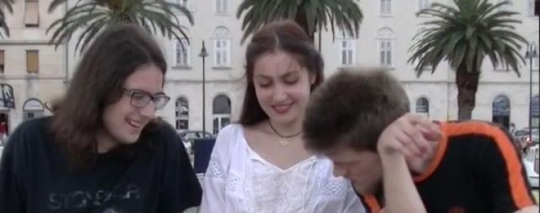 Sve je svugdje a mi smo nigdje