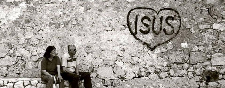 Traži se priča iza grafita Isus