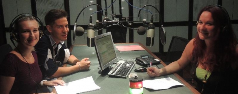 Info zona je večeras na radiju!