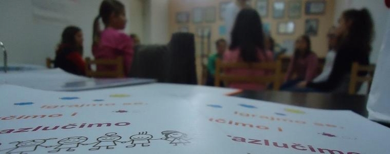 Igrati se, učiti i razlučiti