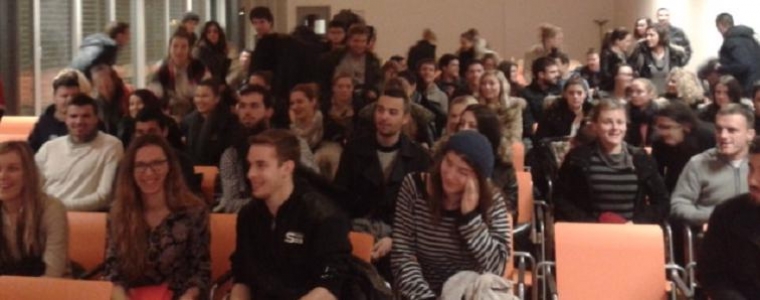 Studenti uče pisati projekte