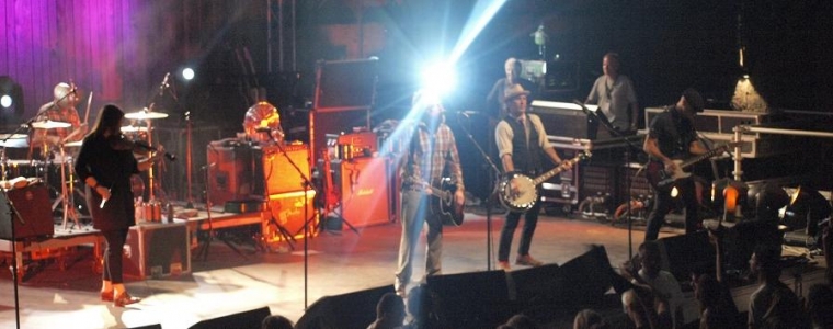 Od poskočica do noisea