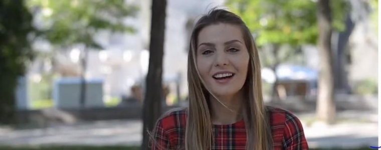 iTHEom za maturu sprema i videom