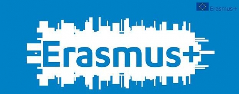 S kauča uči o Erasmusu