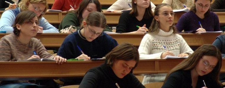 120 stipendija Grada Kaštela