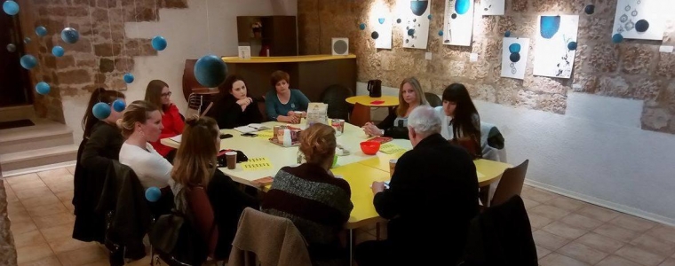  Fahrenheit  na Književnoj čajanci