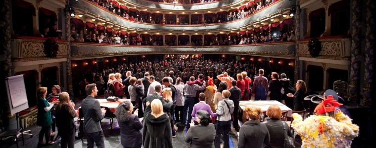 Srce u Zoni: Srce na sceni