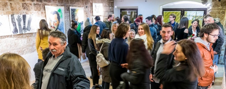 Podrška tvojoj izložbi u Zoni