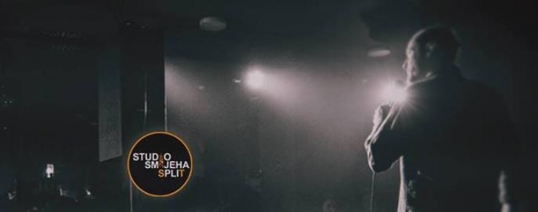 Nasmij se uz Studio Smijeha