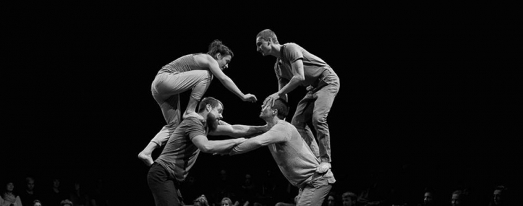 Suvremena plesna predstava