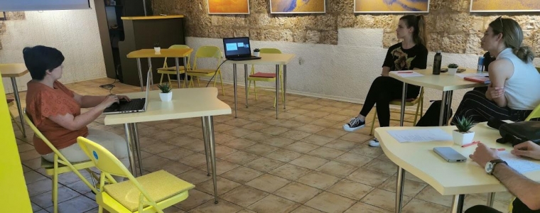 Sindikat rješava problem mladih?