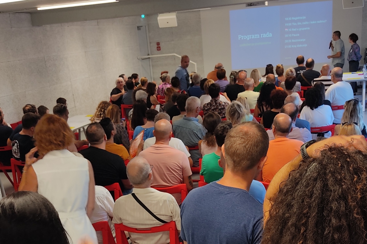 Pun Razred dao je doprinos transparentnom načinu dodjele gradskih prostora za rad udruga