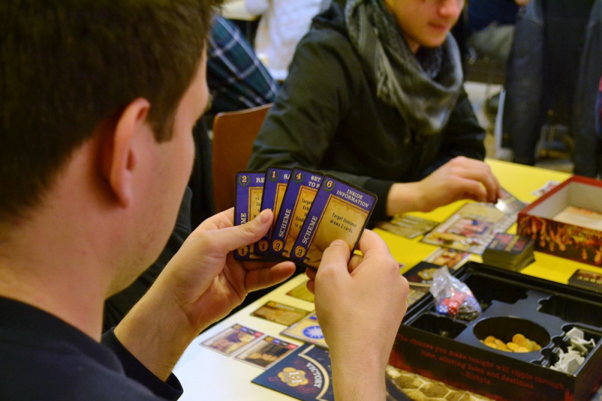 Sudjelujte u stvaranju jedinstvene splitske društvene igre! Poziv za ljubitelje društvenih igara i zaljubljenike u Split.