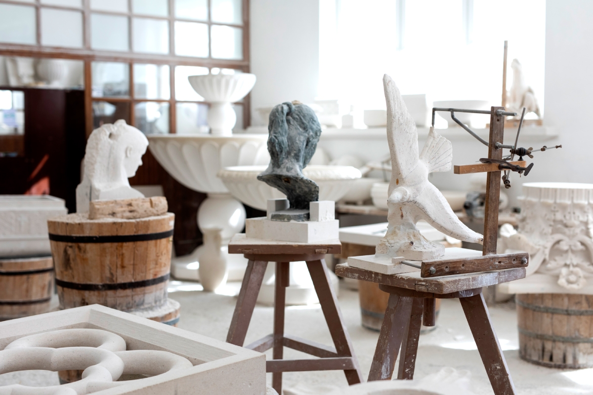 Klesanje u Zoni - pogledaj izložbu Klesarske škole i isprobaj alate