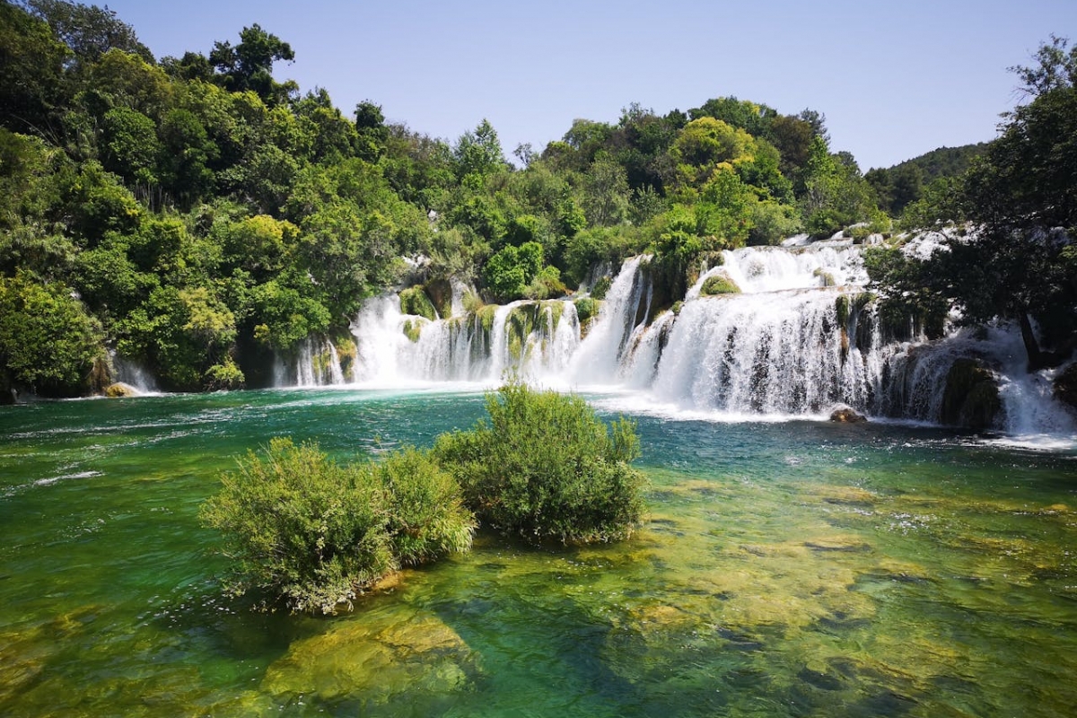 Mladi će pratiti provedbu Zakona o savjetima mladih. Pridruži im se na sastanku kraj Krke!