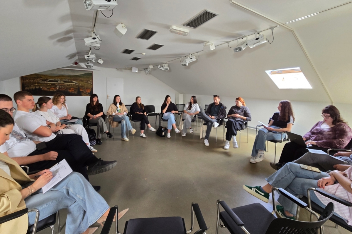 Informiranost, mentorstvo i fleksibilnost ključni su za uspješno uključivanje mladih