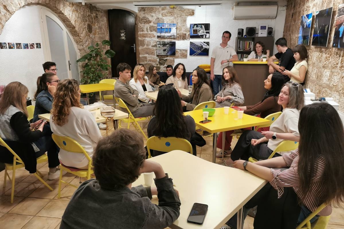 Kava s mladima: Podrška i prevencija ključni su za mentalno zdravlje