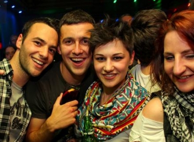 Obojani teškim bojama