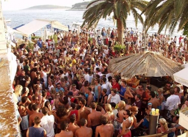 Novi hvarski house festival