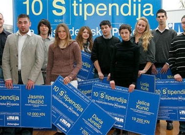 12x1600kn za studentske projekte