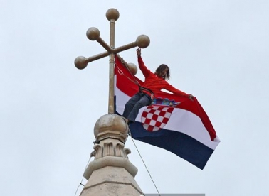 Trobojnica i na Sv. Duji