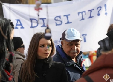 A di si ti?! Evo me na buvljaku...