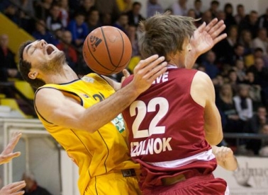 Bolan poraz u albumu