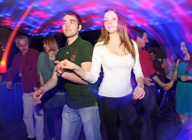 Plesni podiji ne miruju