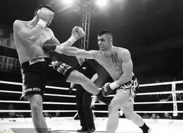 Brutalna borba na Gripama