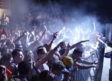 15 DJeva najavljuje Hideout!