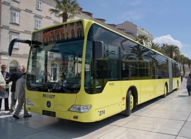 Noćni bus čeka Grad, a 6 terminal