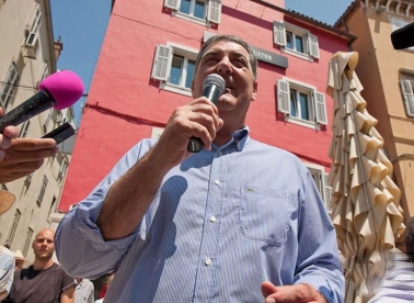 Dva šumska brbana i jedan s rive