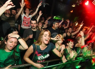 Kocka u veljači opet rasplesana