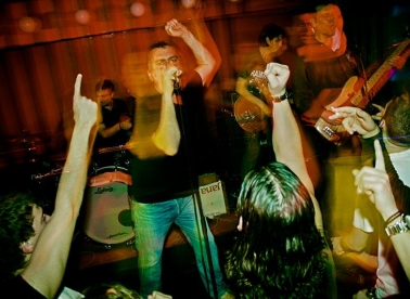 Rock mašina razvalila Quasimodo