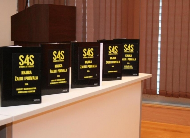 Studenti napunili knjige žalbi