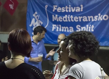 FMFS je nastavio rasti