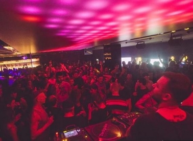 Kameleonov miks za ožujak