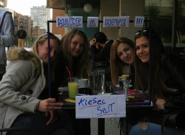 Fotografijom do besplatne prakse