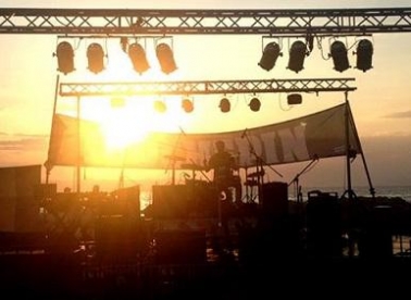 Zasviraj na Toochepinu