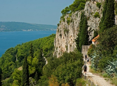 Prošeći stazom točnih odgovora